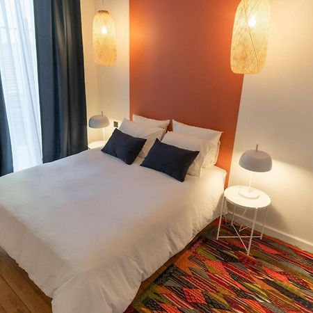 Beige Hospitalite - Coco - Hypercentre-2Chambres-Parking-Zen Saint-Etienne  Buitenkant foto