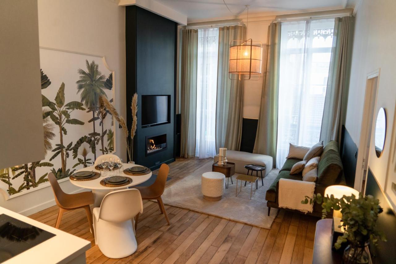 Beige Hospitalite - Coco - Hypercentre-2Chambres-Parking-Zen Saint-Etienne  Buitenkant foto