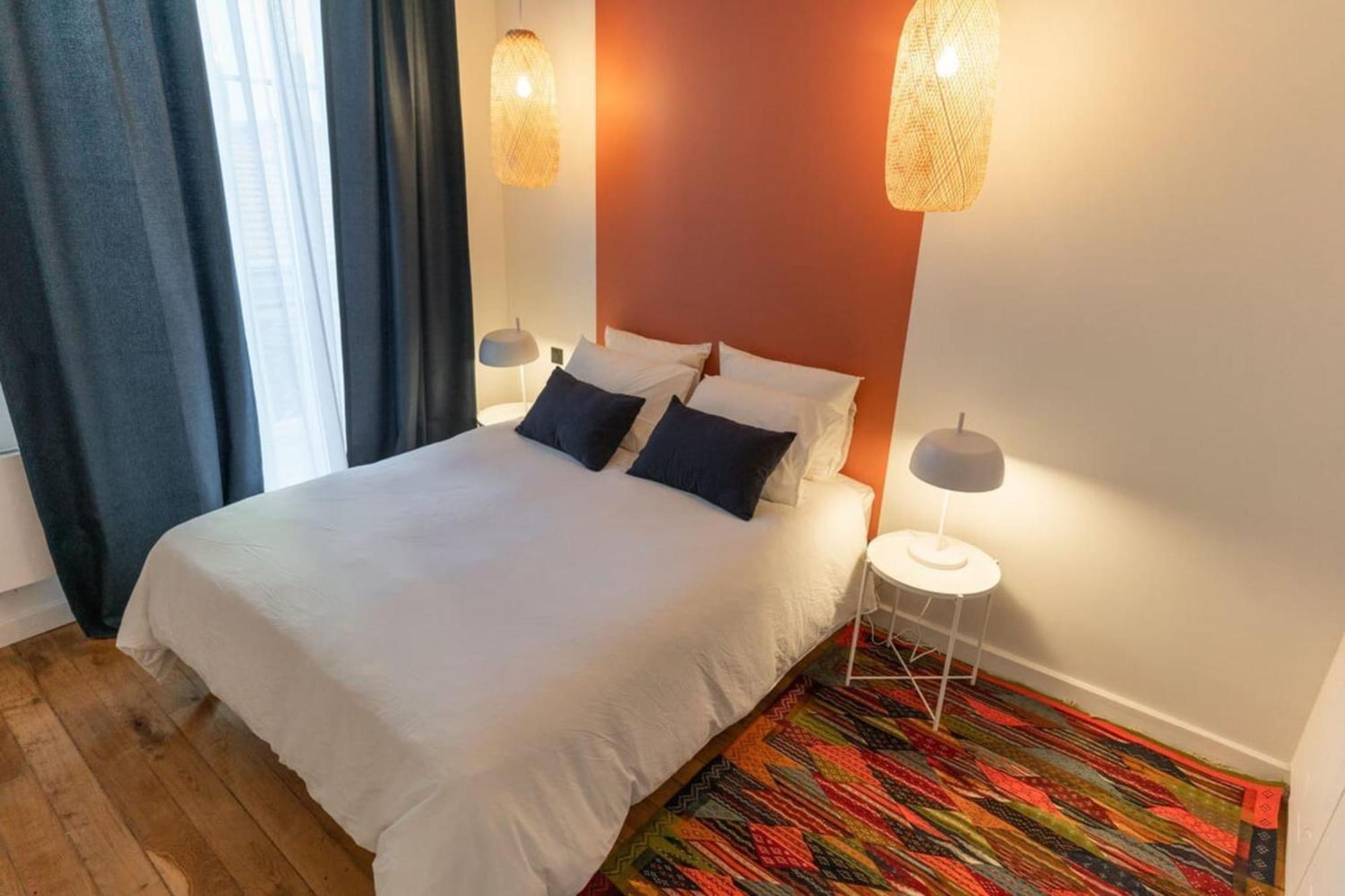 Beige Hospitalite - Coco - Hypercentre-2Chambres-Parking-Zen Saint-Etienne  Buitenkant foto